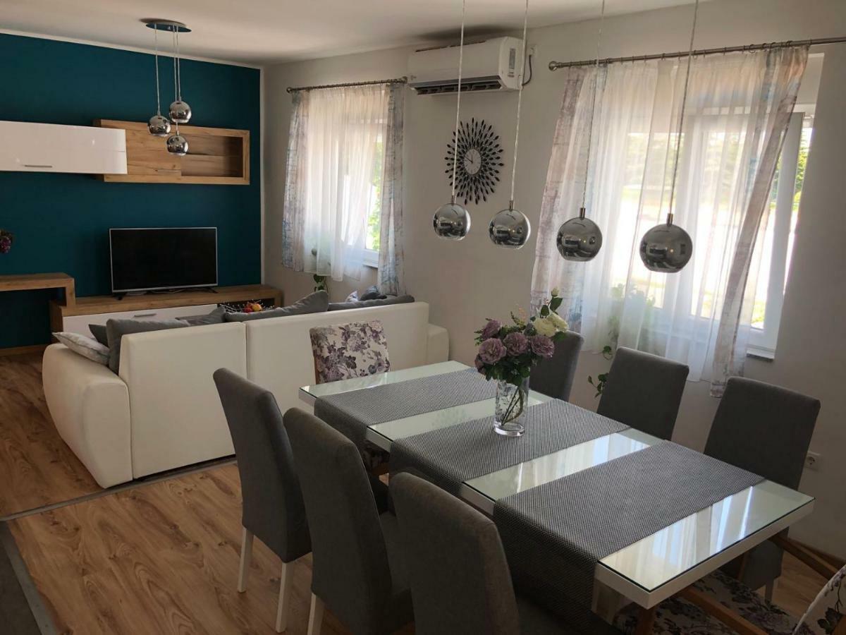 Booking Zadar Villa Franov With Pool, 10 Min From The Old Town Of זאדאר מראה חיצוני תמונה